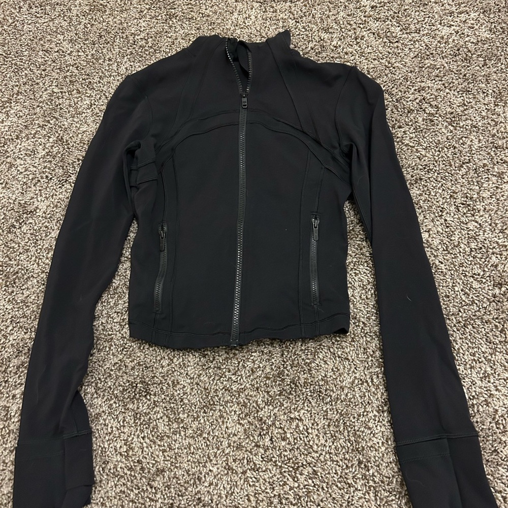 Lululemon Women's Black Zip-Up Jacket